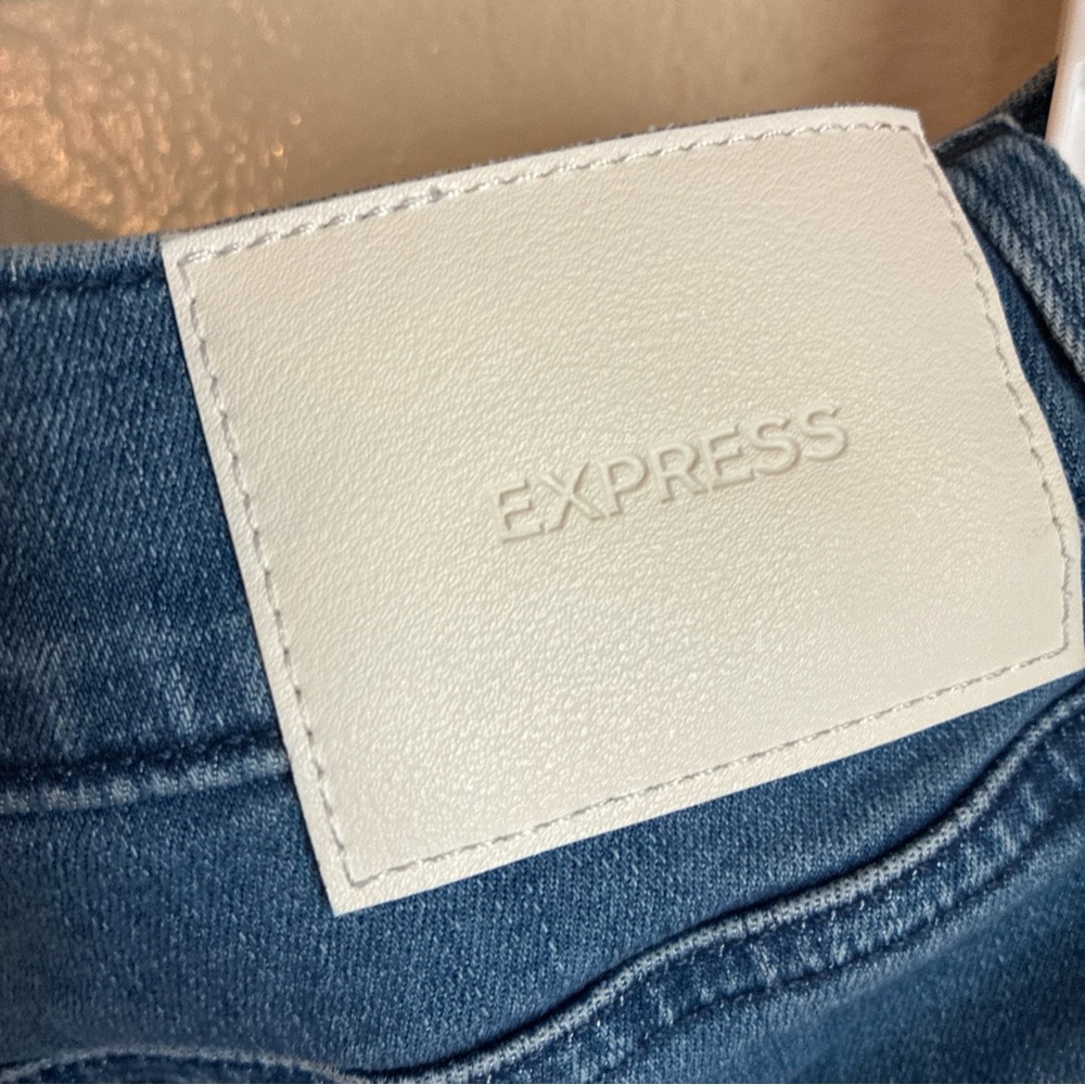 Express High Rise Blue Jeans with Button-Fly - Picture 5 of 9